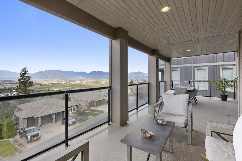 125 51075 FALLS COURT|Eastern Hillsides