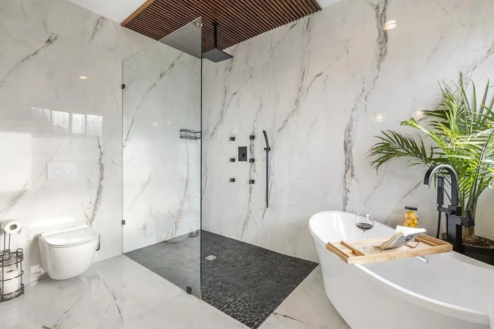 125 51075 FALLS COURT|Eastern Hillsides
