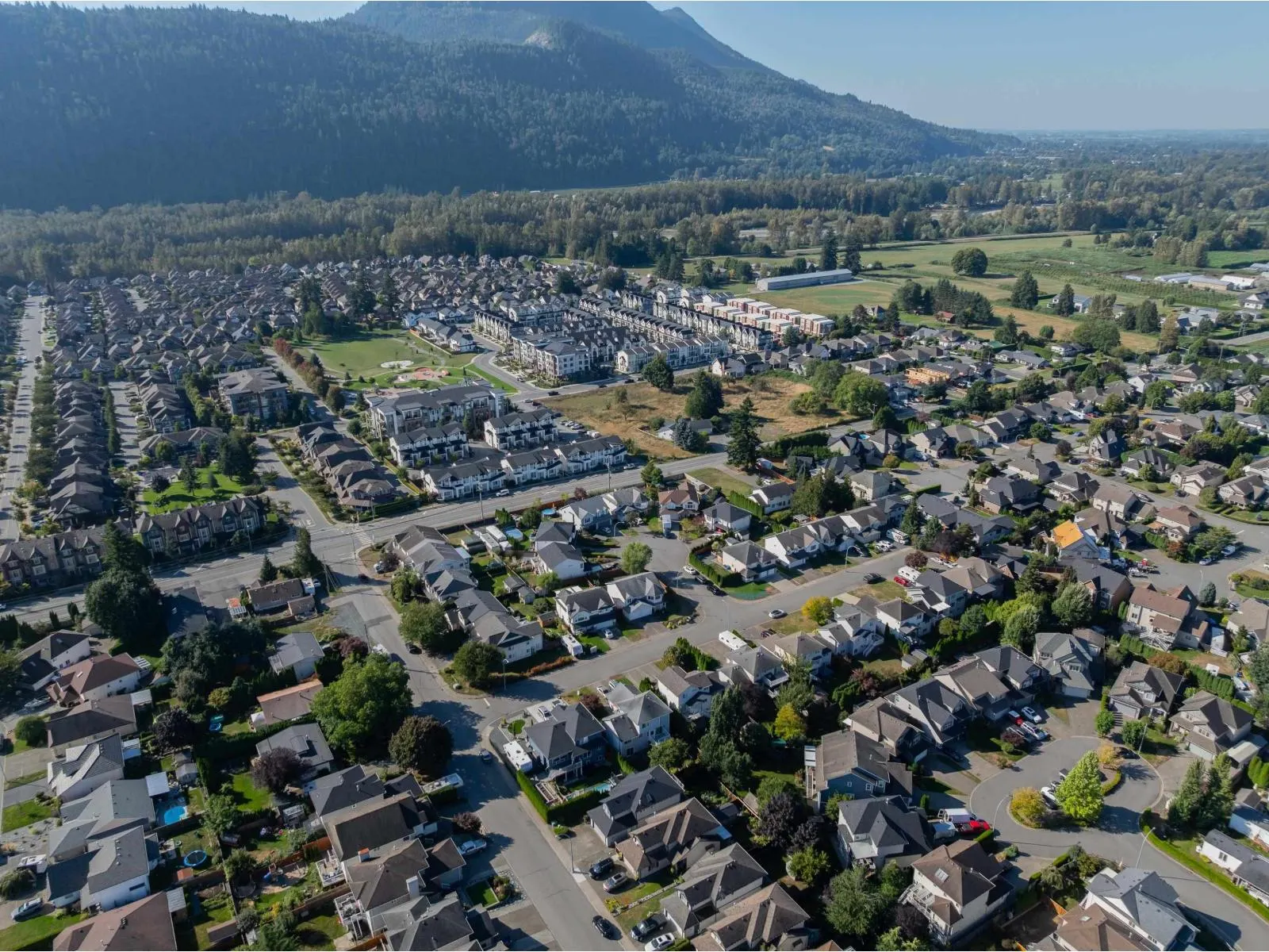 44546 MOORE AVENUE|Sardis South