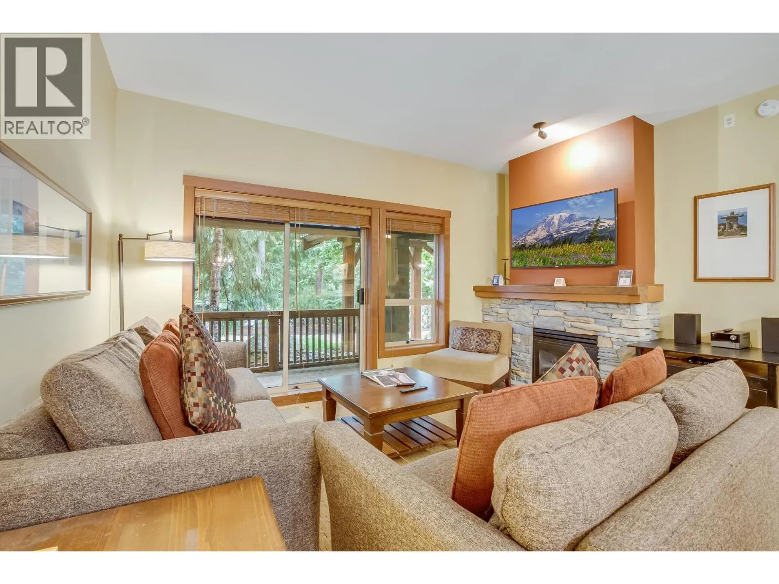 104G 4653 BLACKCOMB WAY