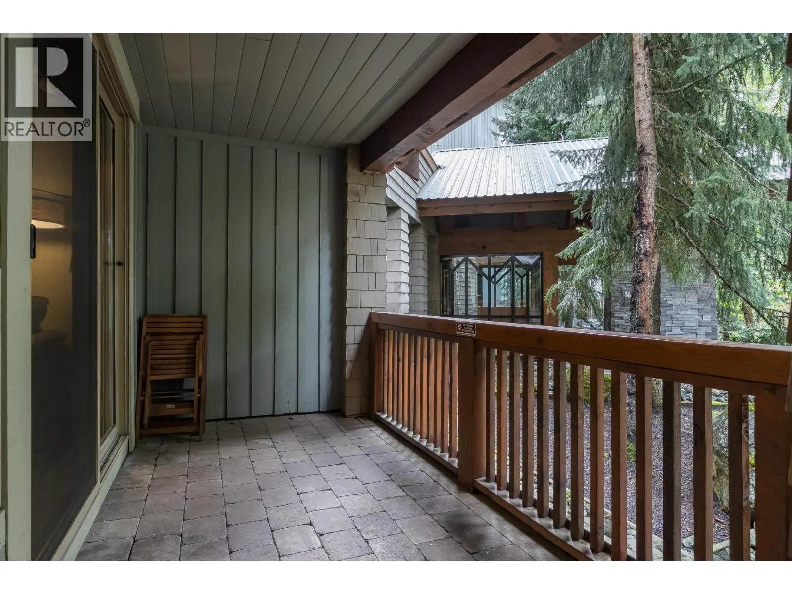 104G 4653 BLACKCOMB WAY