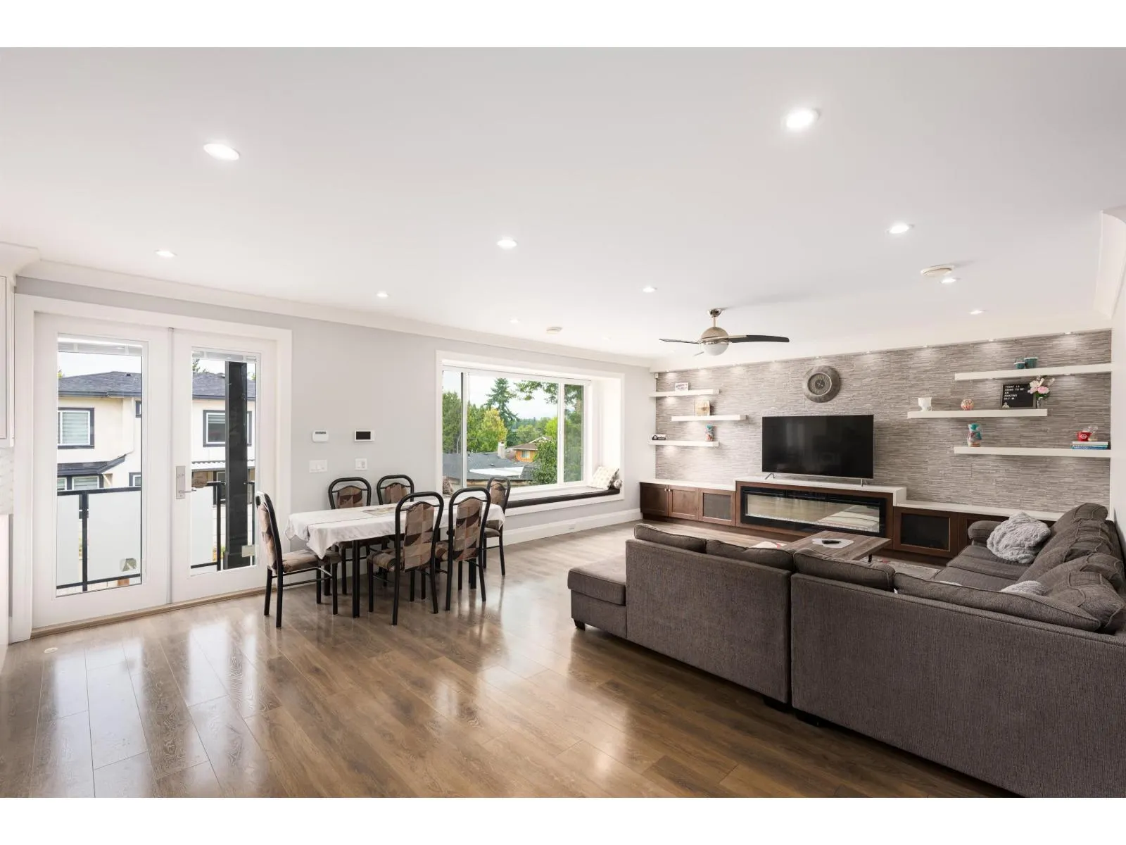 14079 77A AVENUE