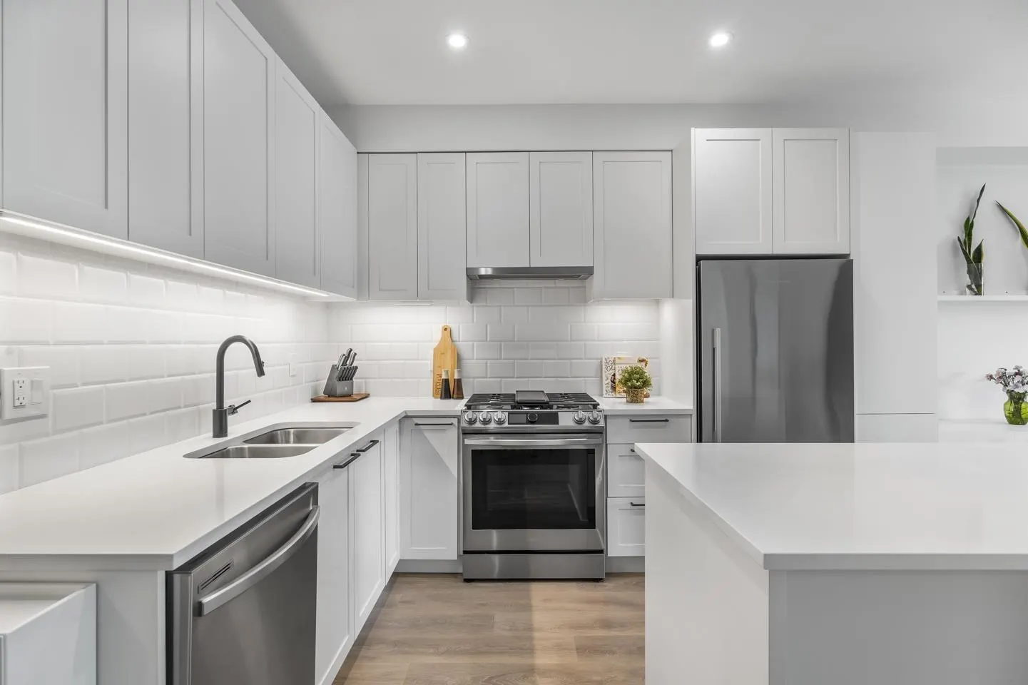 331 5415 BRYDON CRESCENT