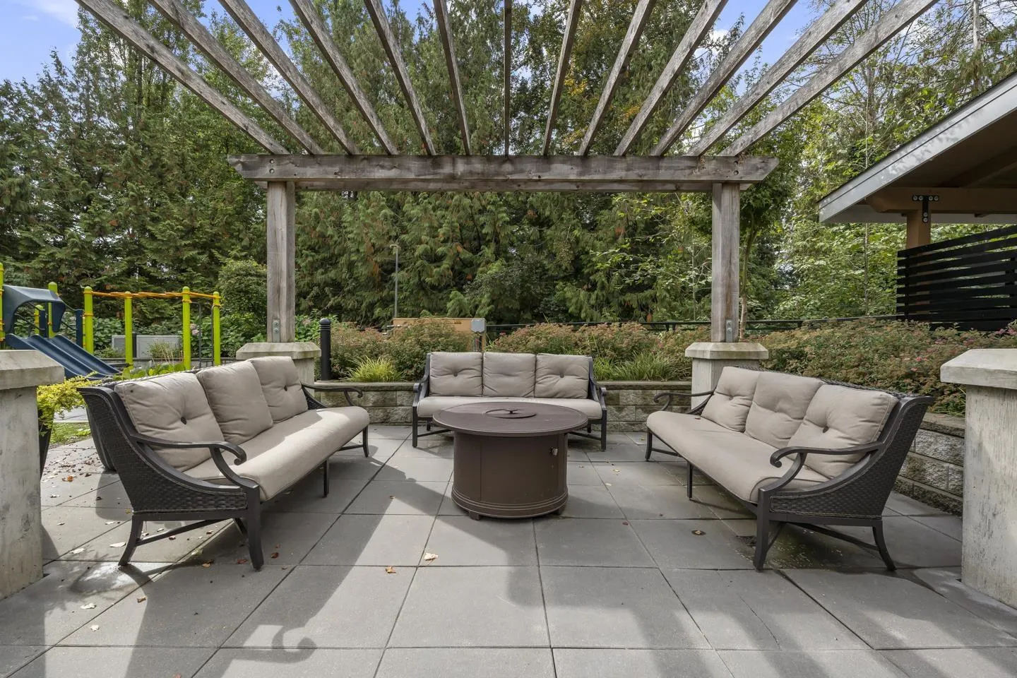 331 5415 BRYDON CRESCENT