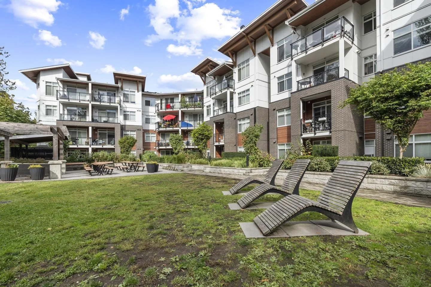 331 5415 BRYDON CRESCENT
