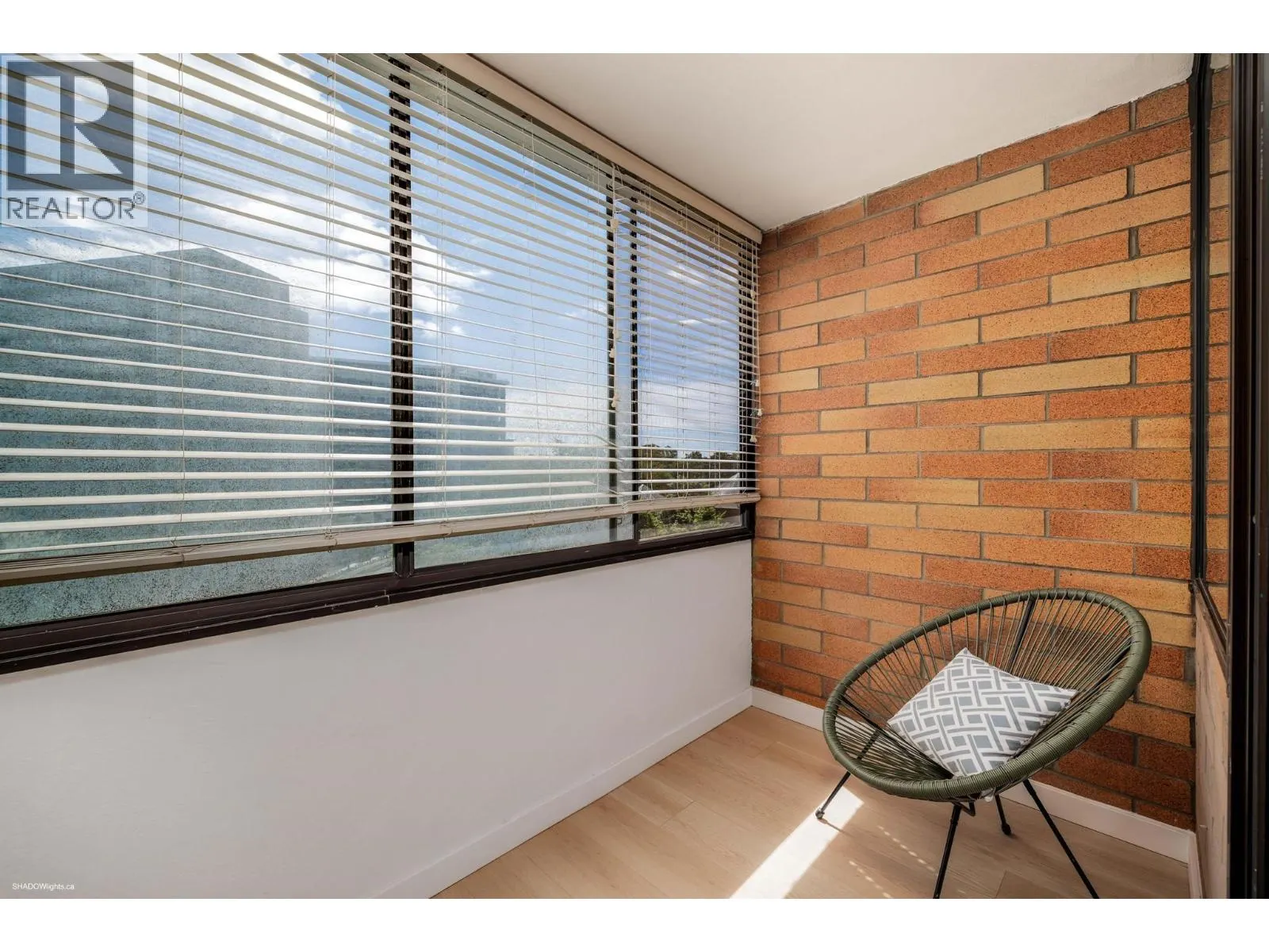 711 6651 MINORU BOULEVARD