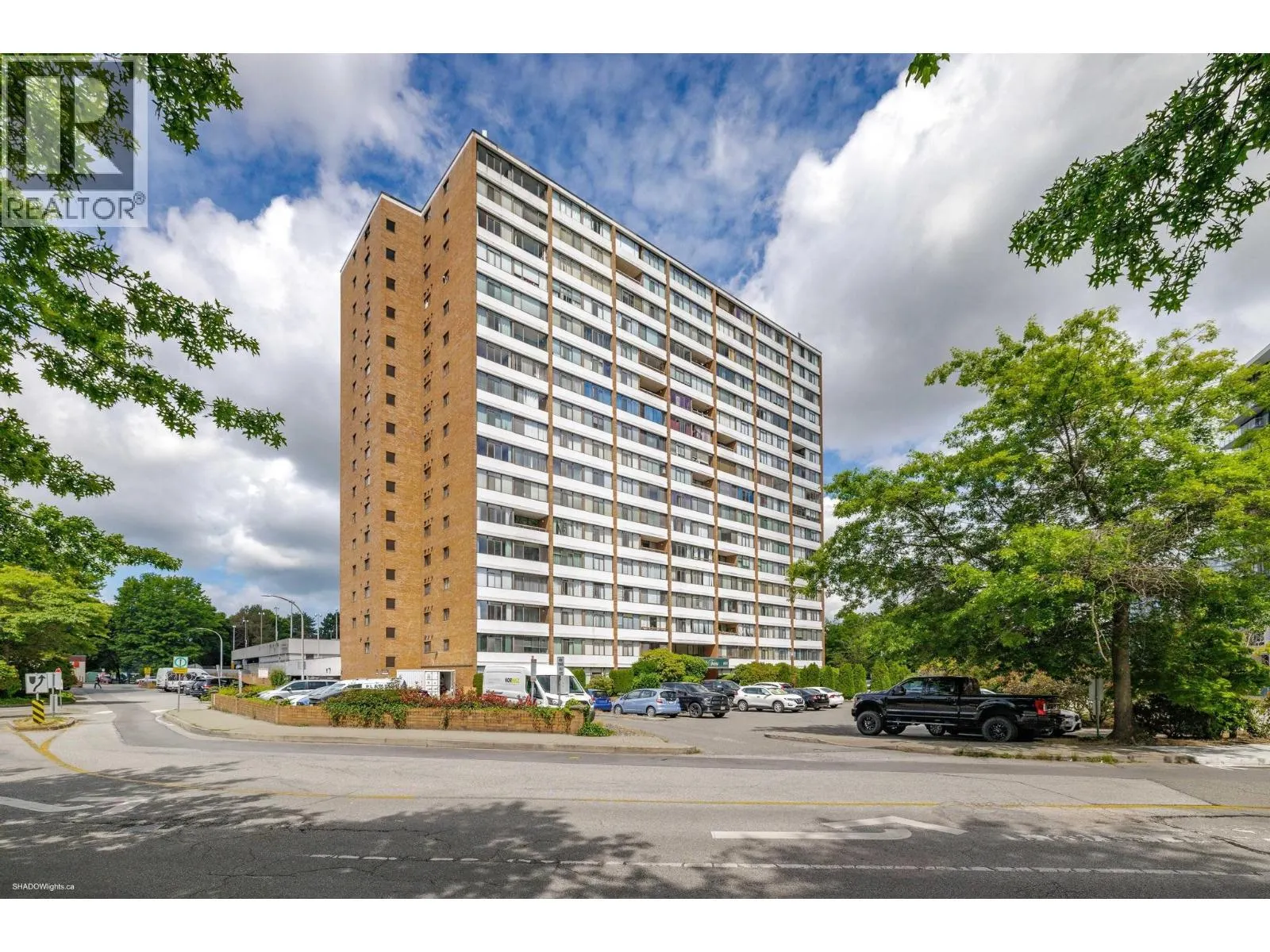 711 6651 MINORU BOULEVARD