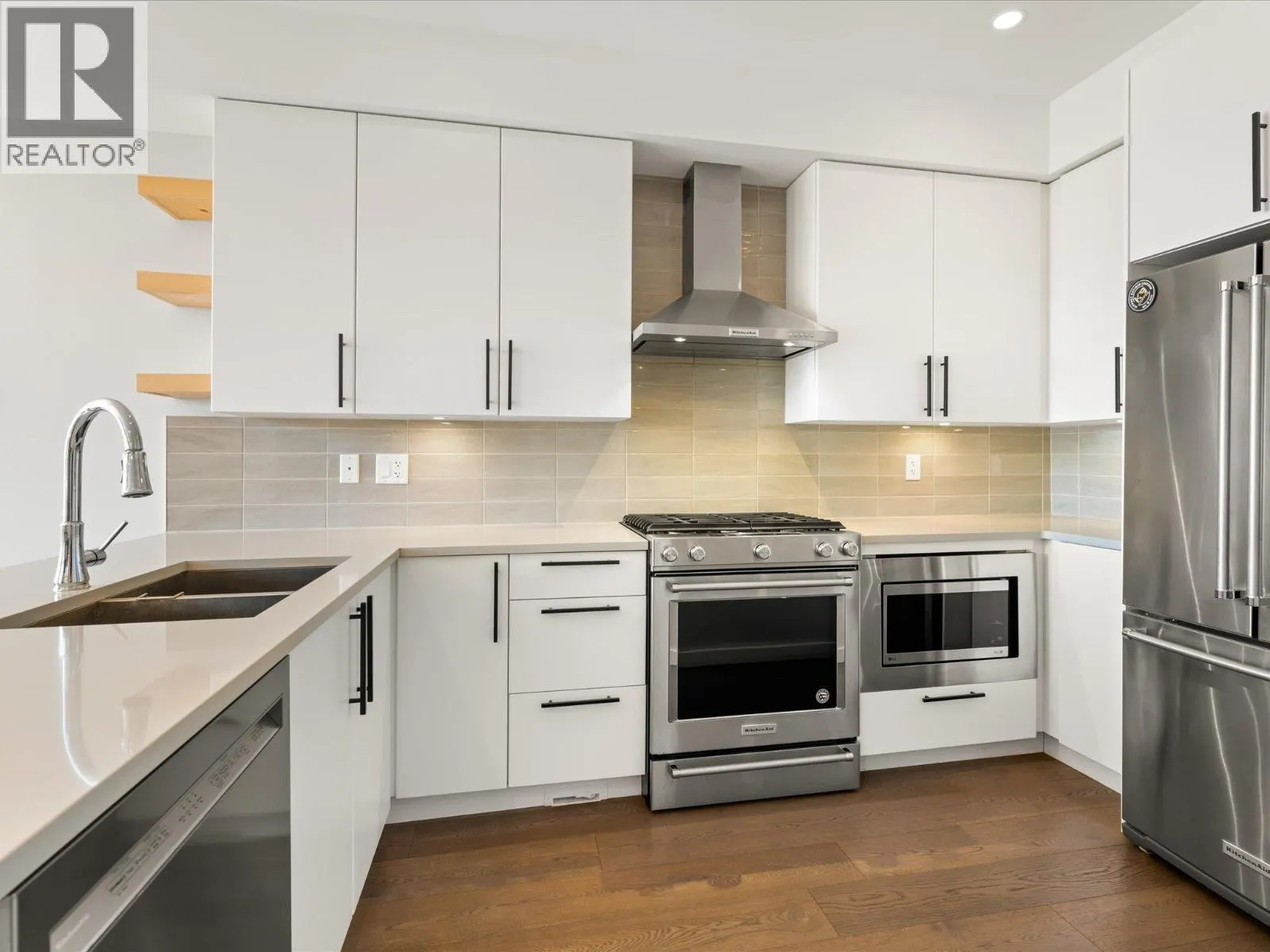 1 41333 SKYRIDGE PLACE