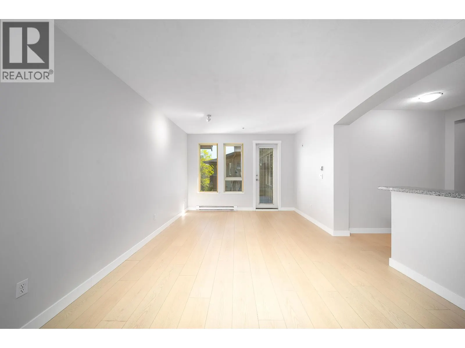 5403 5111 GARDEN CITY ROAD