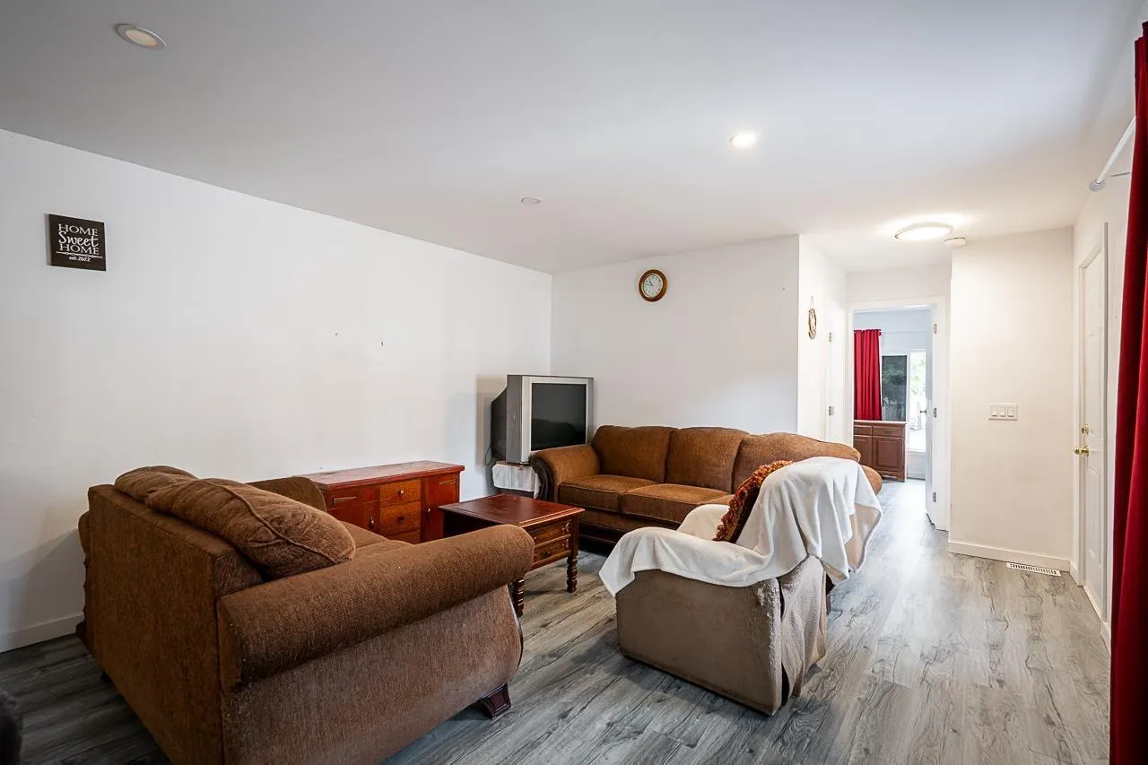 109 3665 244 STREET