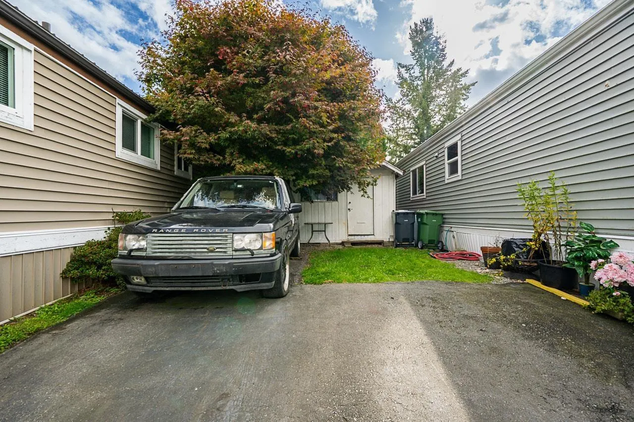 109 3665 244 STREET