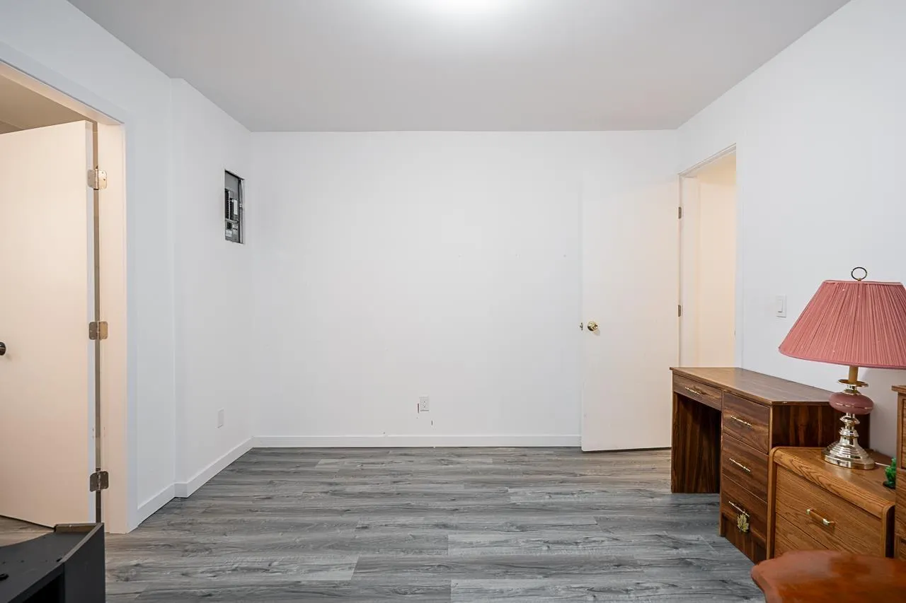 109 3665 244 STREET