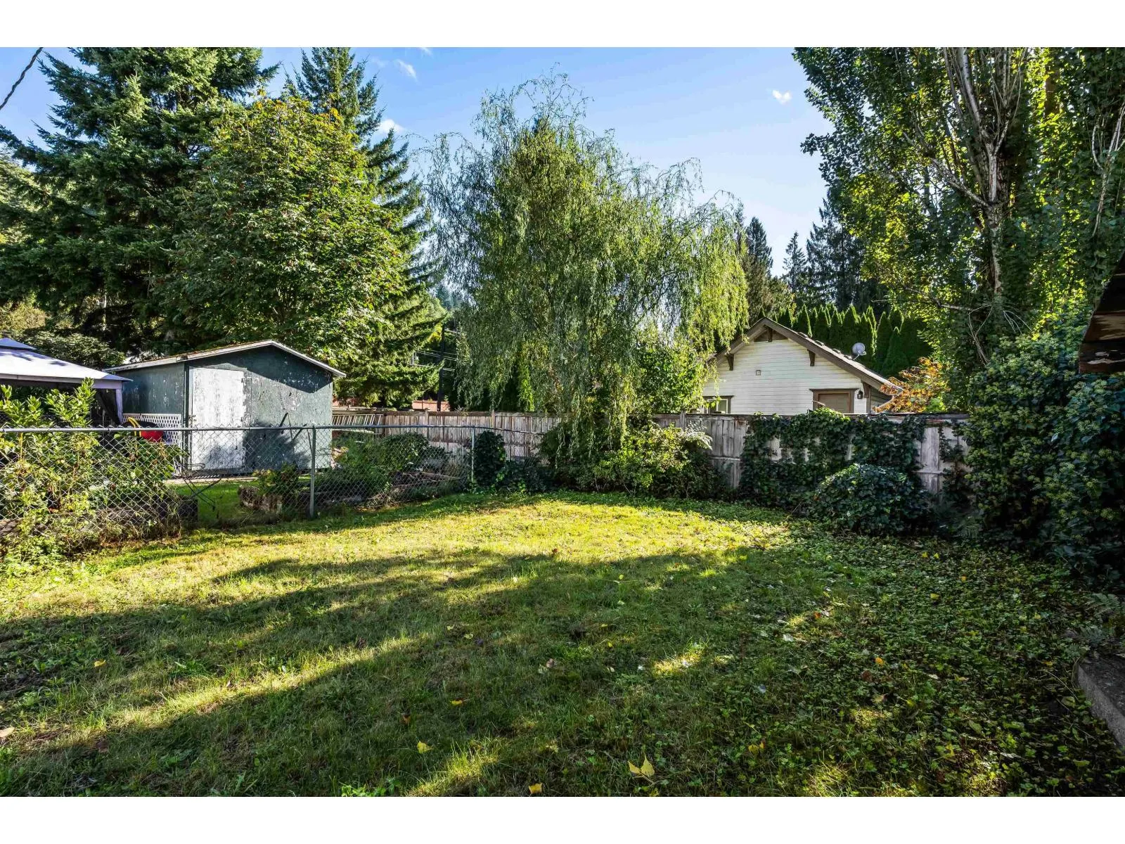 27 46484 CHILLIWACK LAKE ROAD|Chilliwack River Valley