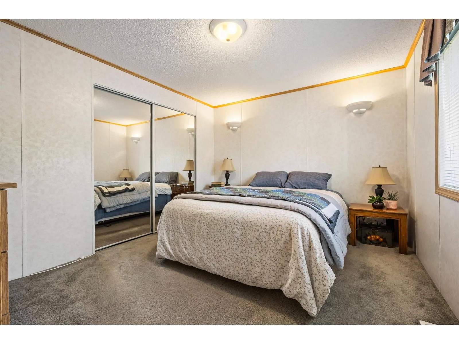 27 46484 CHILLIWACK LAKE ROAD|Chilliwack River Valley