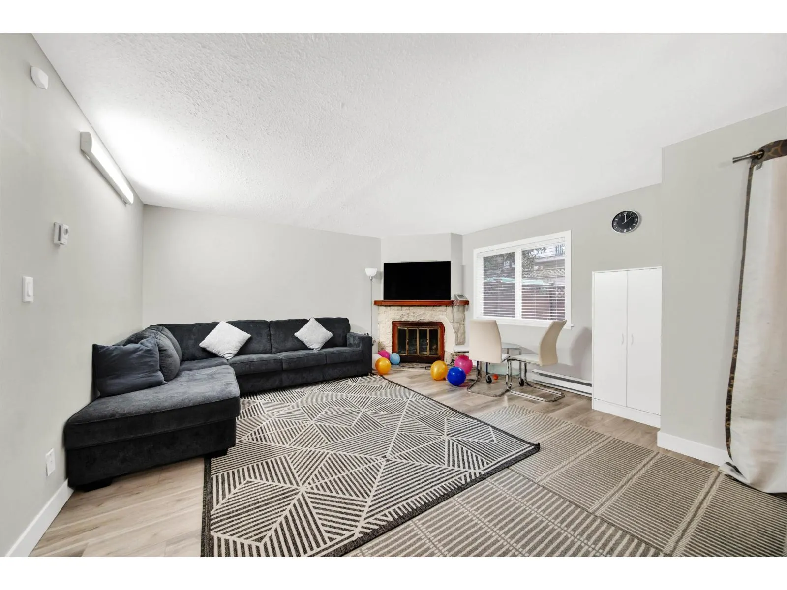 104 13275 70B AVENUE