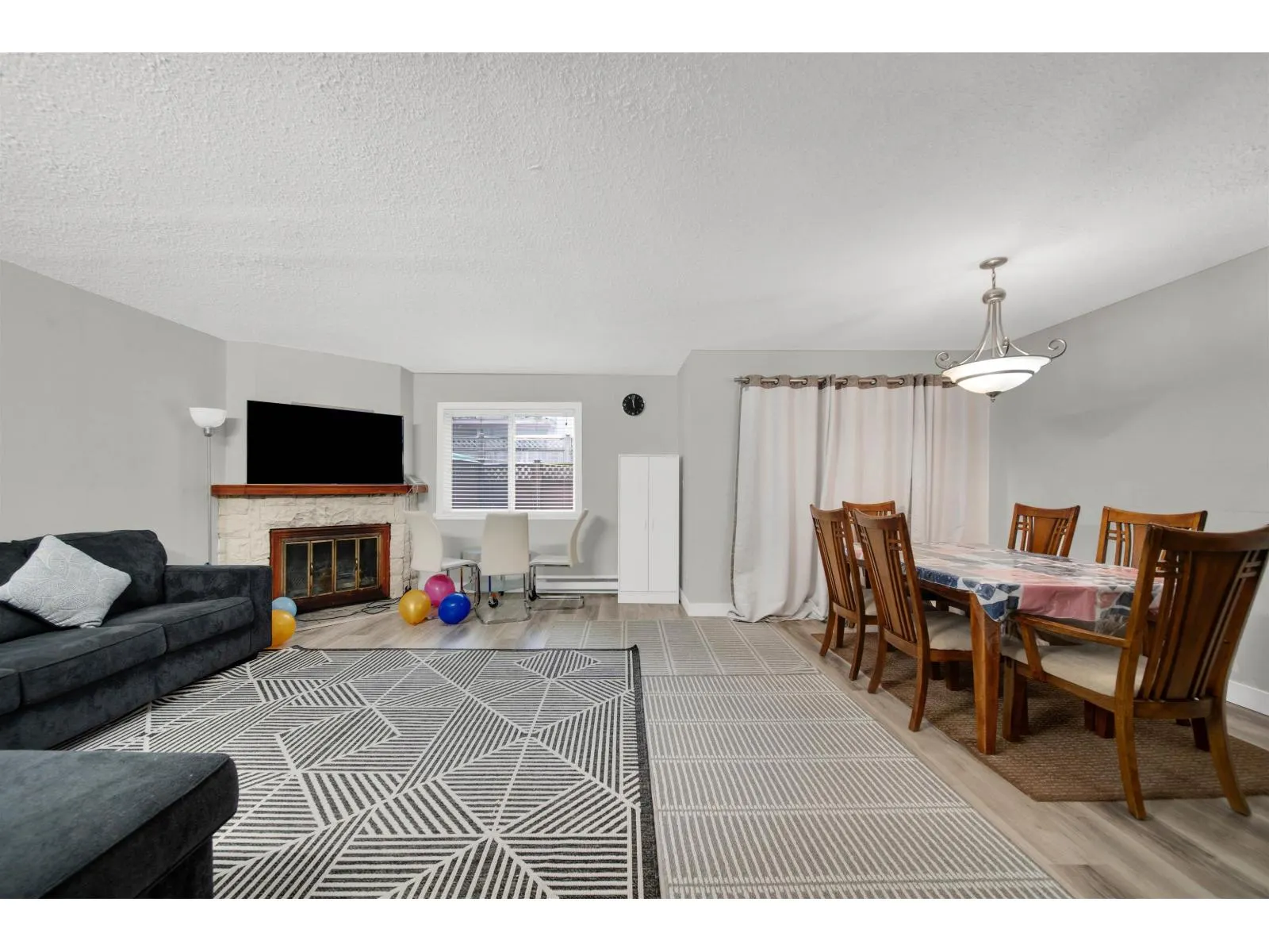 104 13275 70B AVENUE
