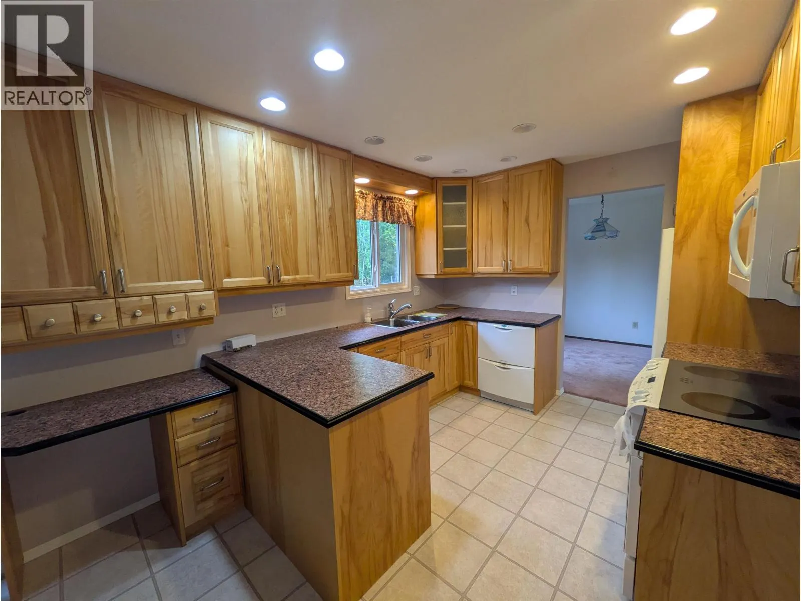 7644 MONCTON CRESCENT