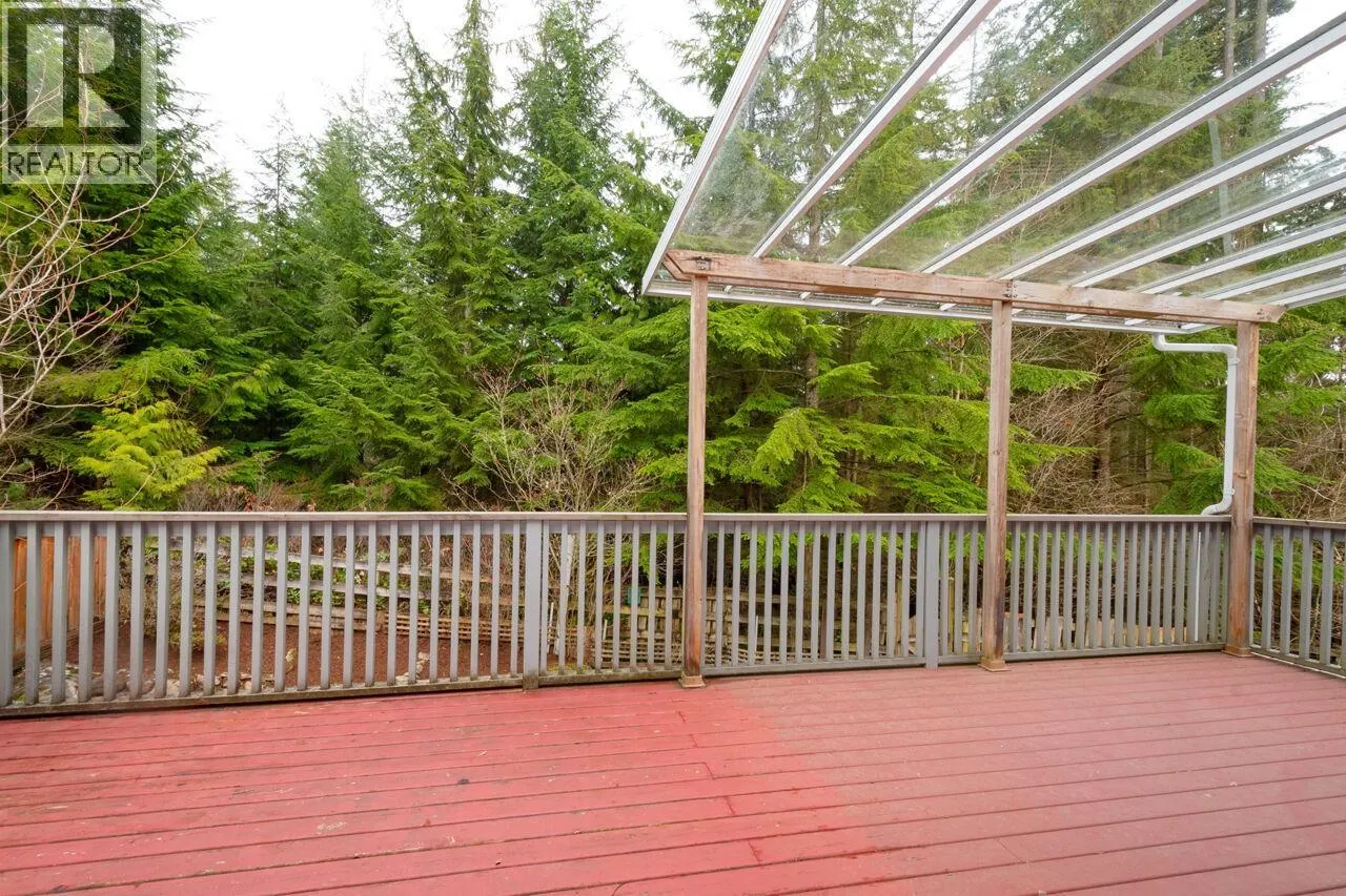 82 CLIFFWOOD DRIVE