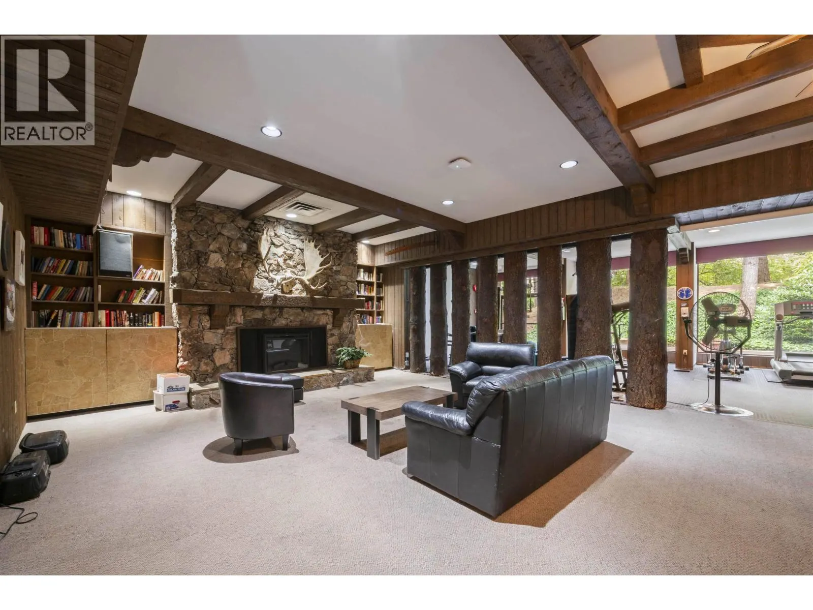 1105 3737 BARTLETT COURT