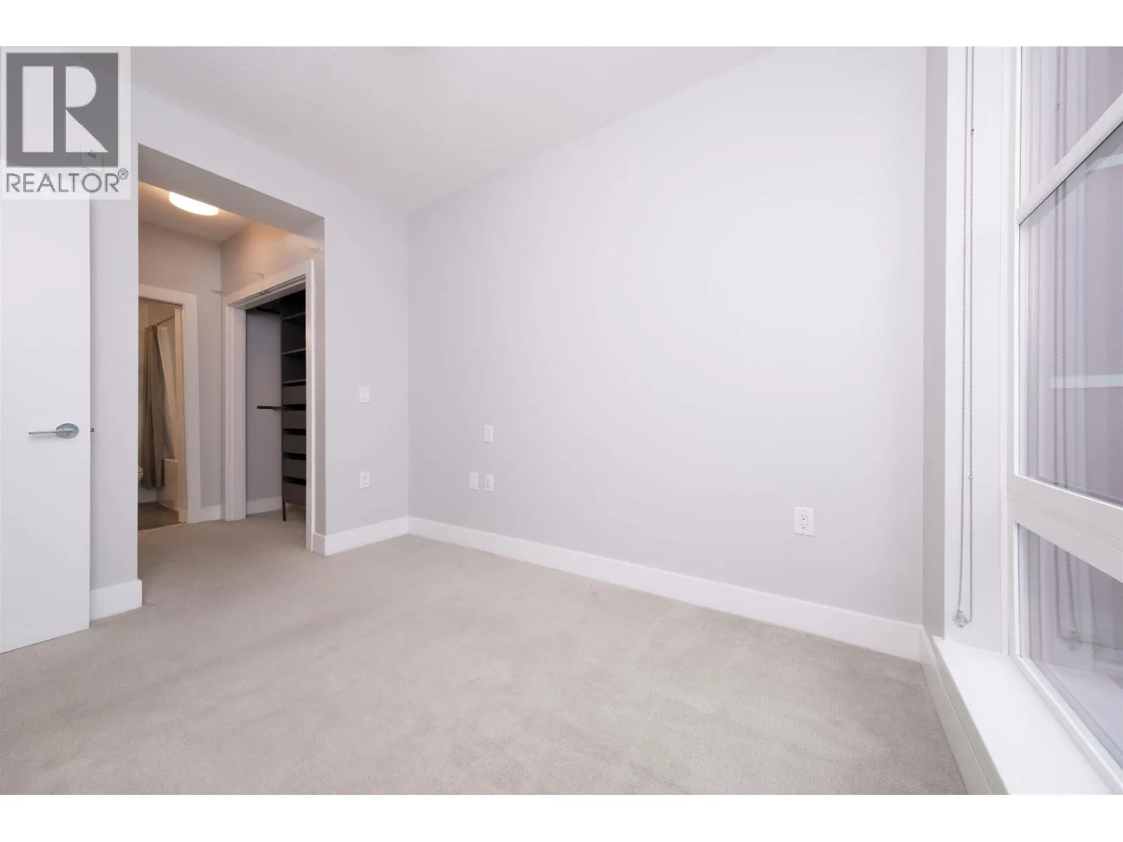 501 3488 SAWMILL CRESCENT