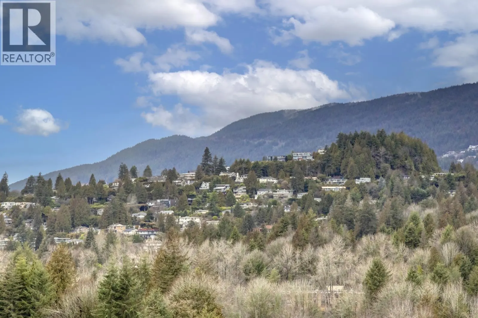 604 1675 LIONS GATE LANE