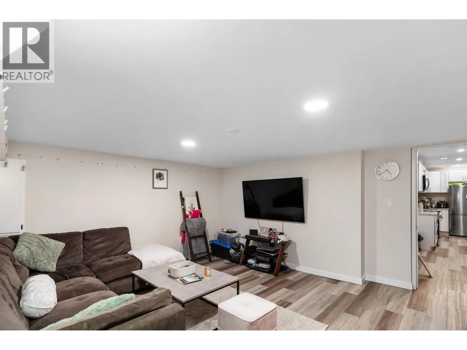 3019 KILLARNEY DRIVE