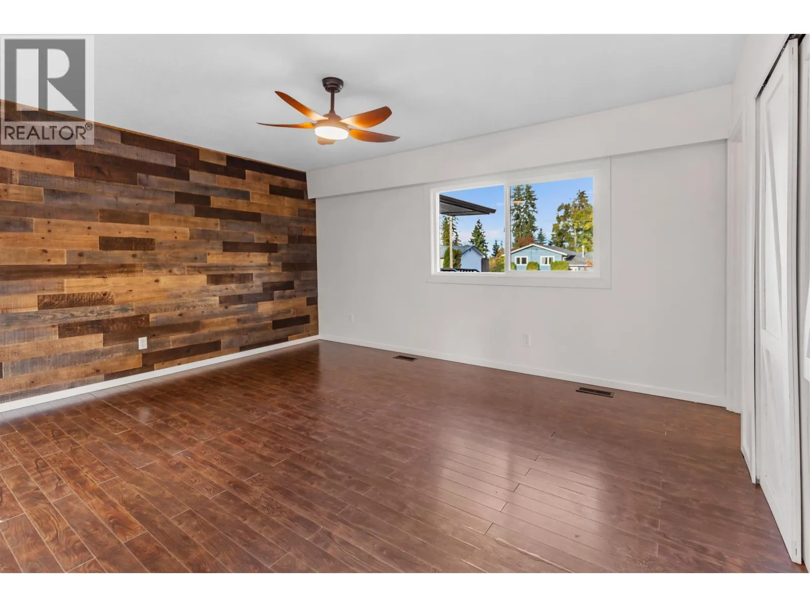 3019 KILLARNEY DRIVE