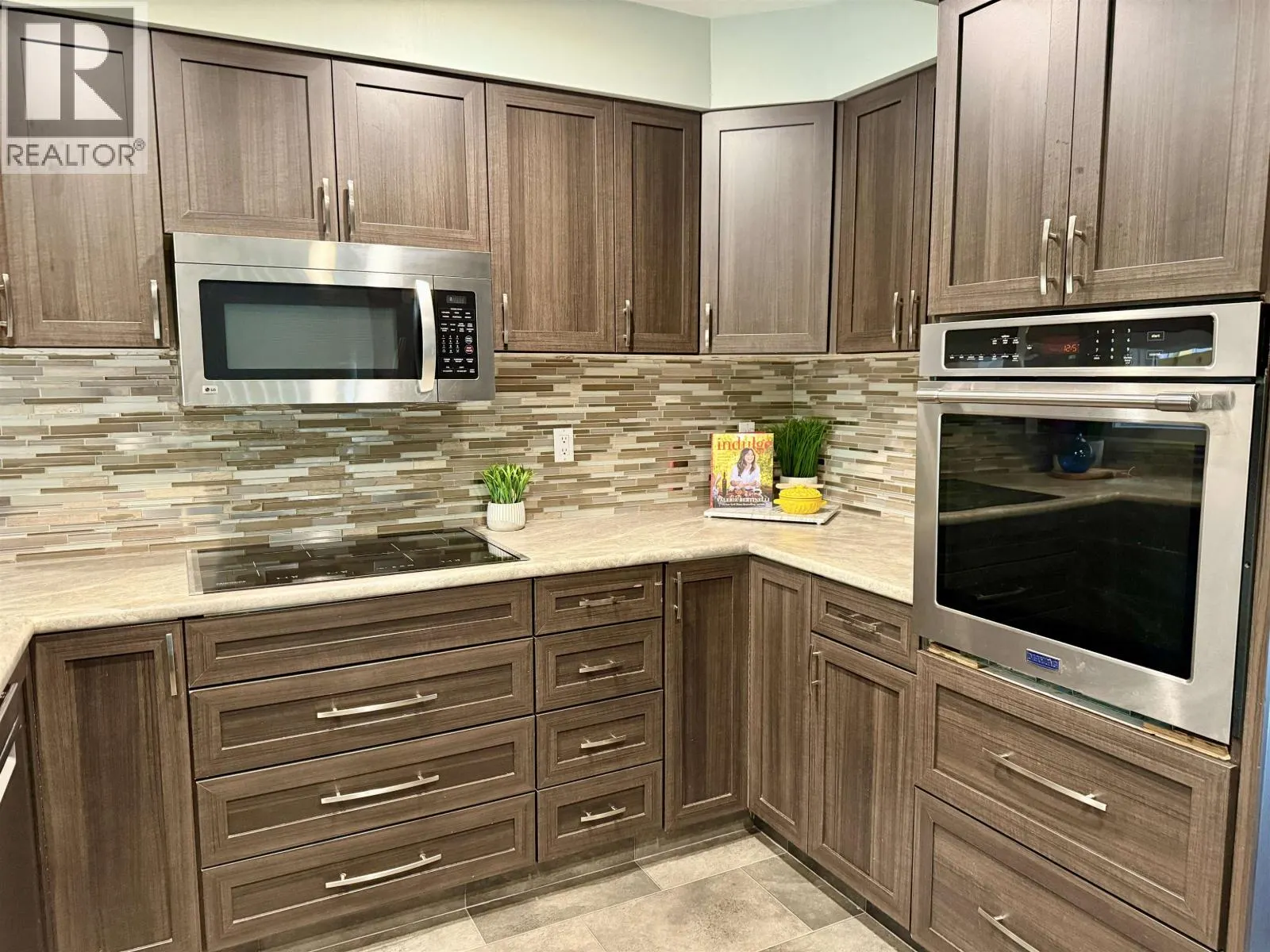 3019 KILLARNEY DRIVE