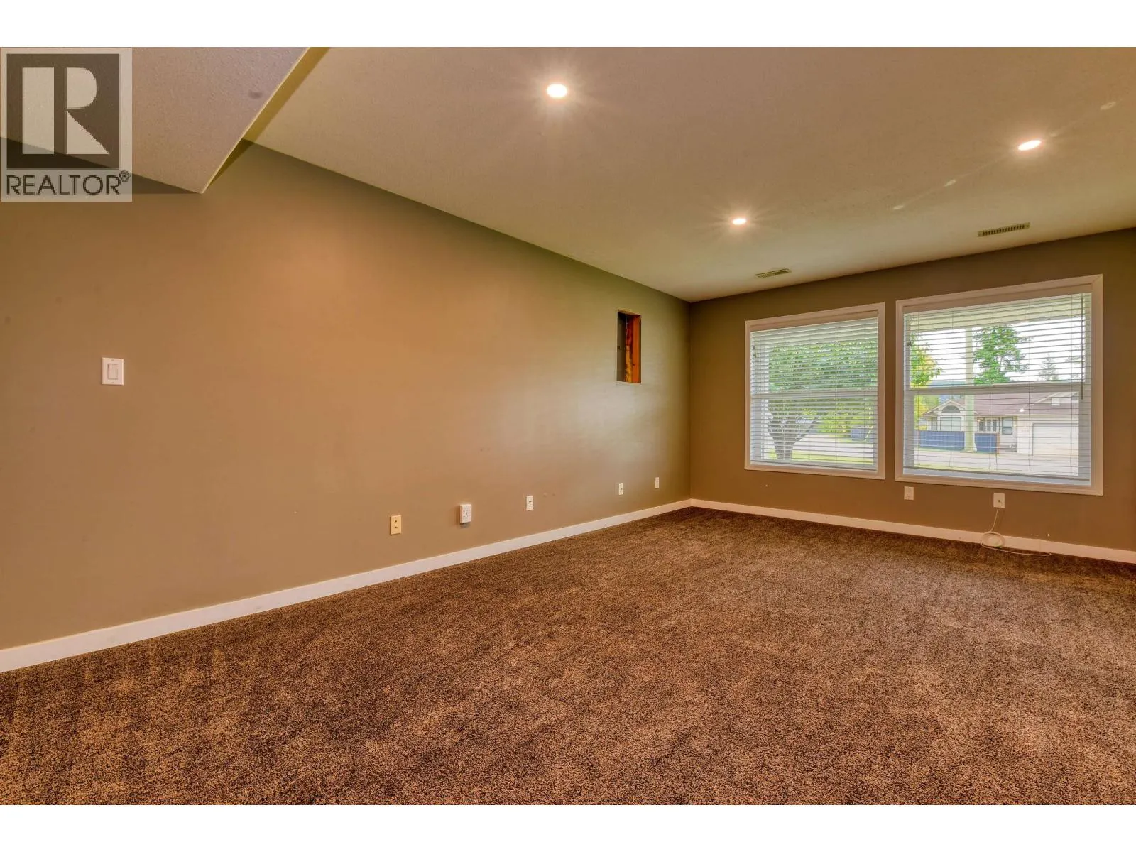 123 WESTRIDGE DRIVE