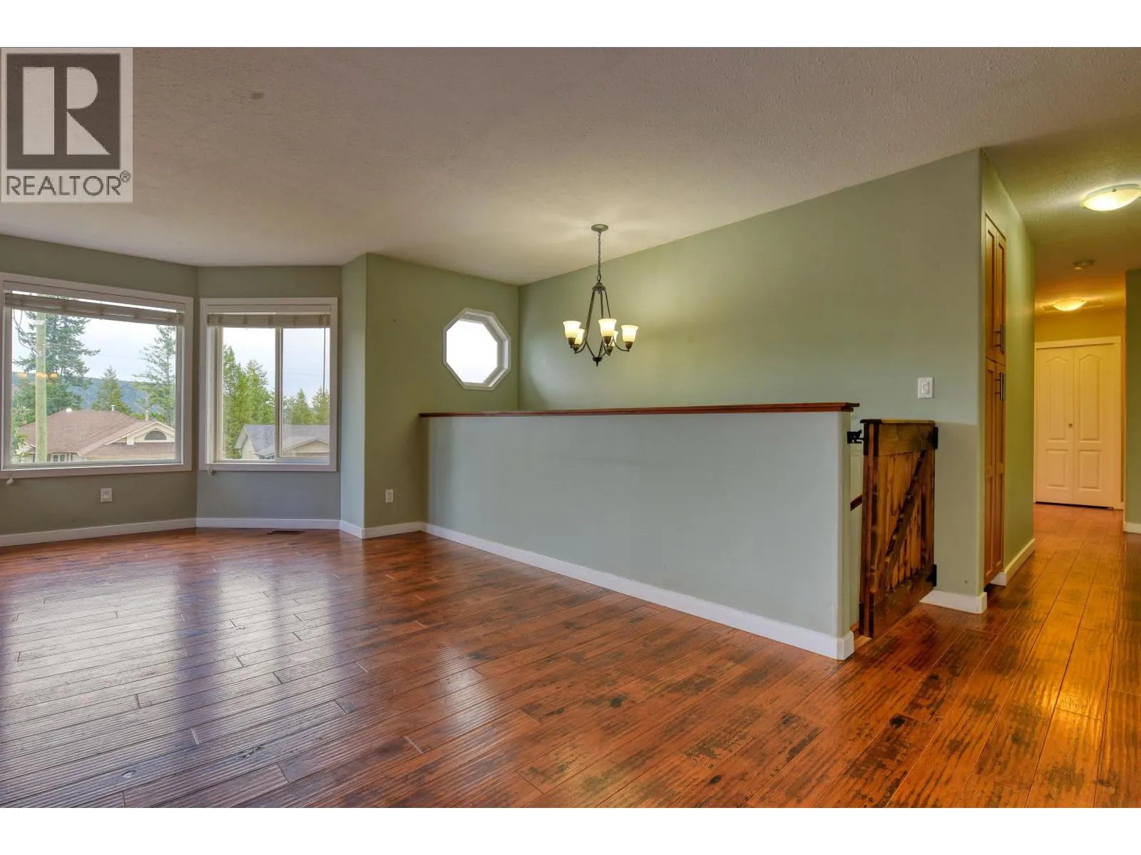 123 WESTRIDGE DRIVE