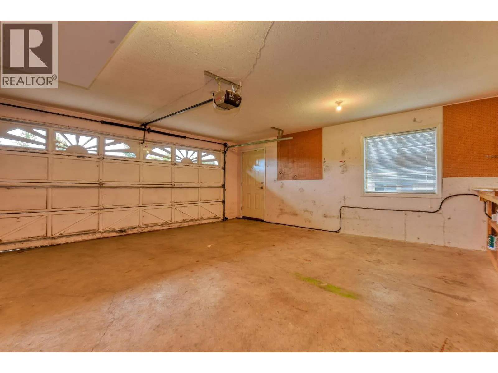 123 WESTRIDGE DRIVE