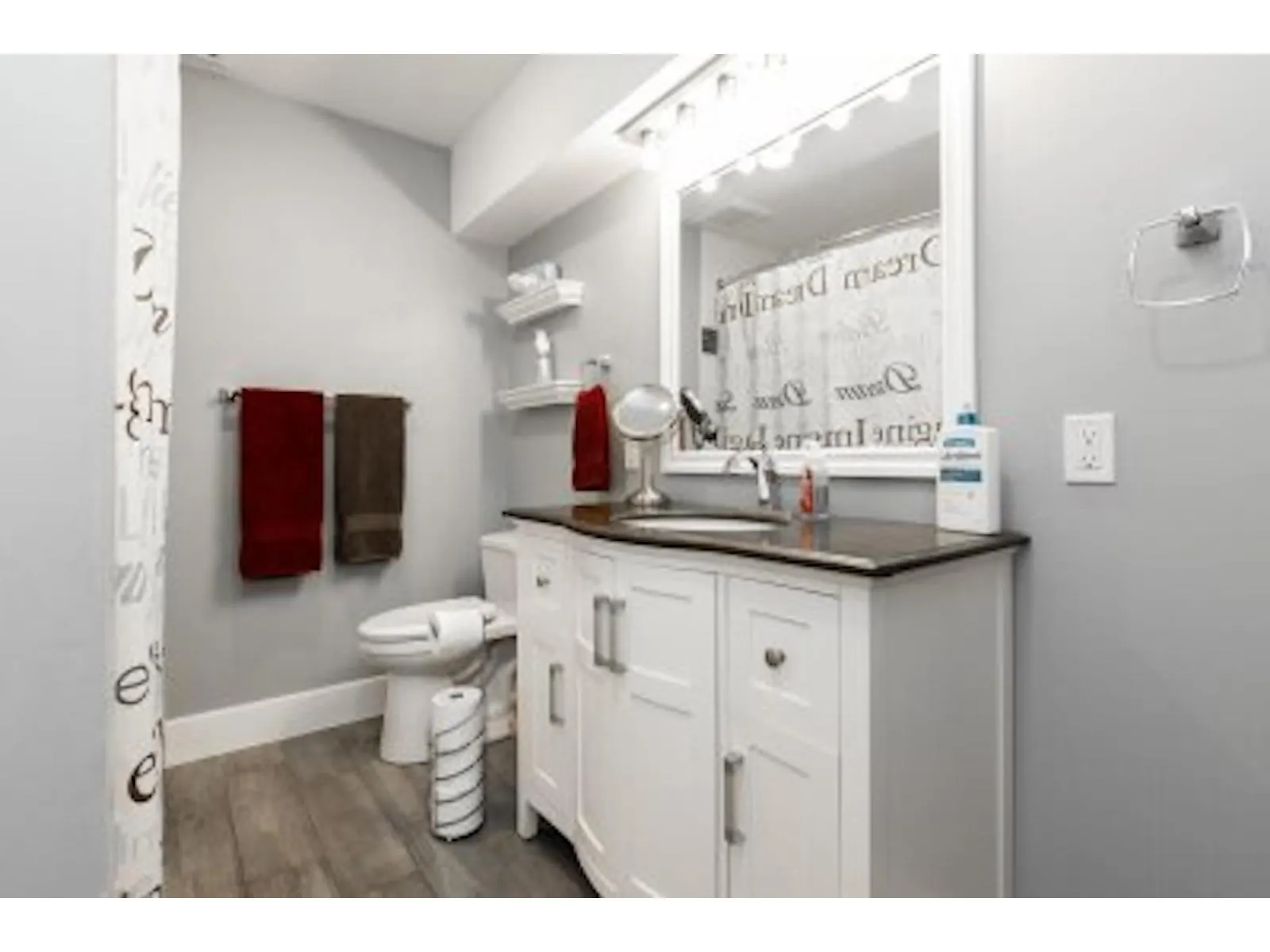 Basement 20454 91A AVENUE