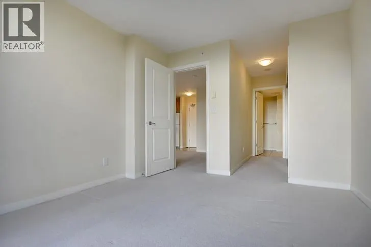 605 8460 GRANVILLE AVENUE