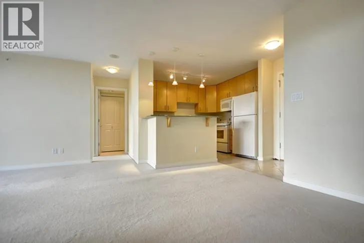 605 8460 GRANVILLE AVENUE