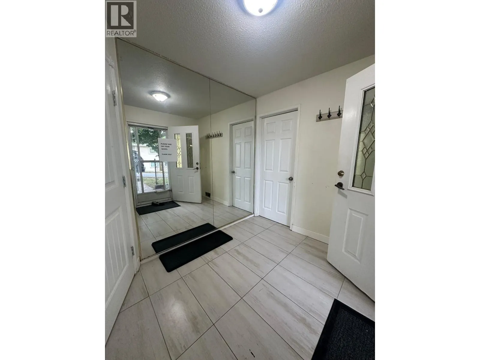 Lower-2185 CASSIAR STREET