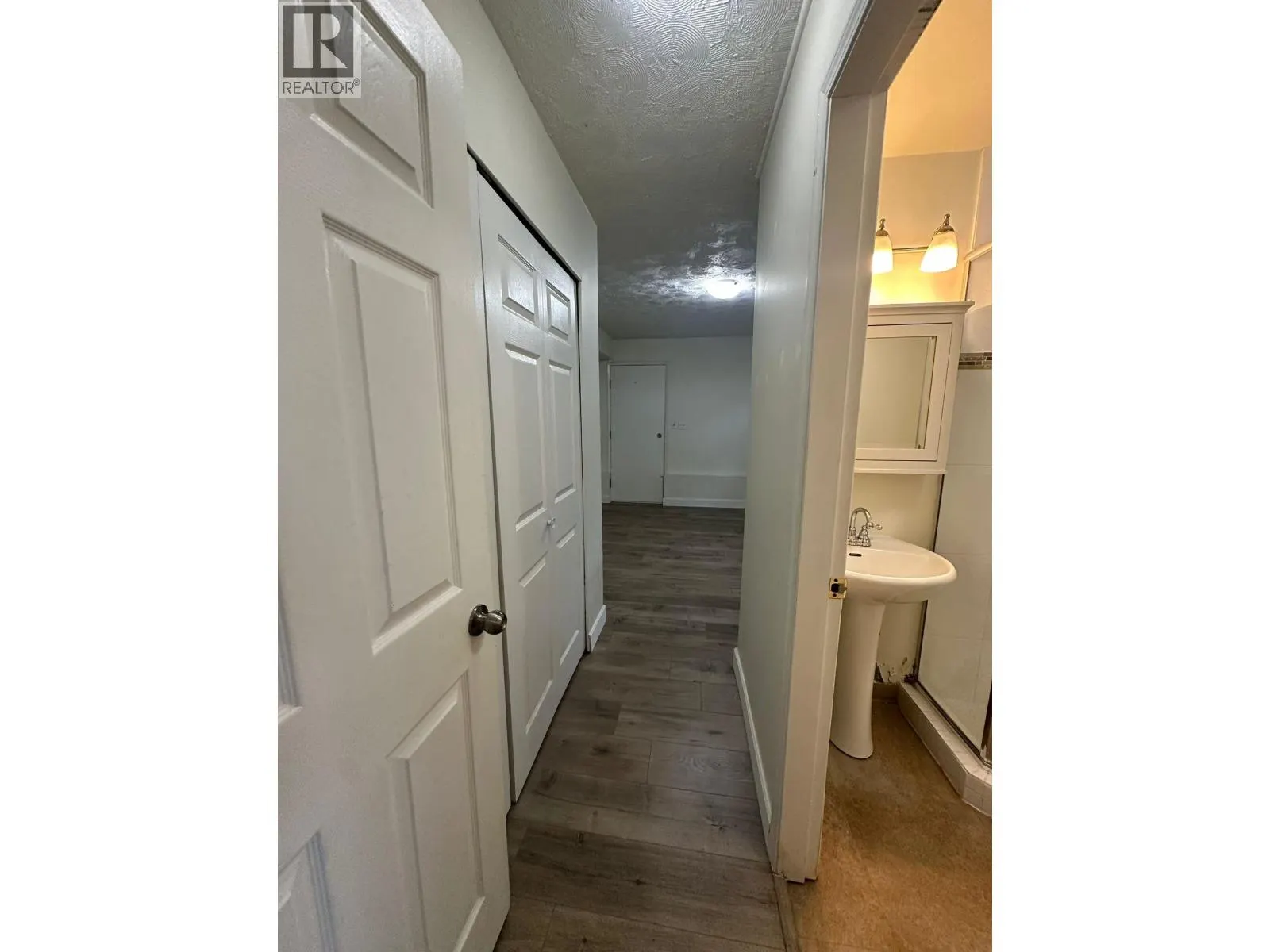 Lower-2185 CASSIAR STREET