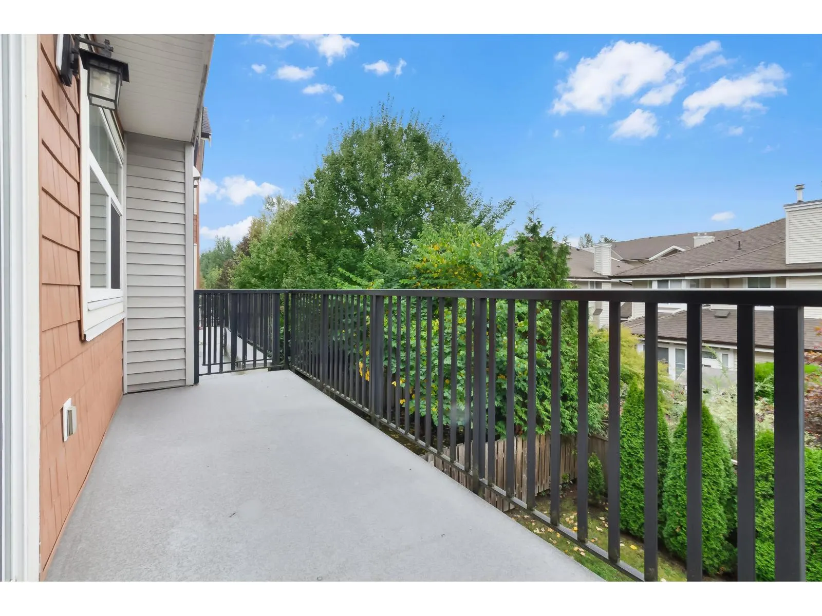 24 12092 70 AVENUE
