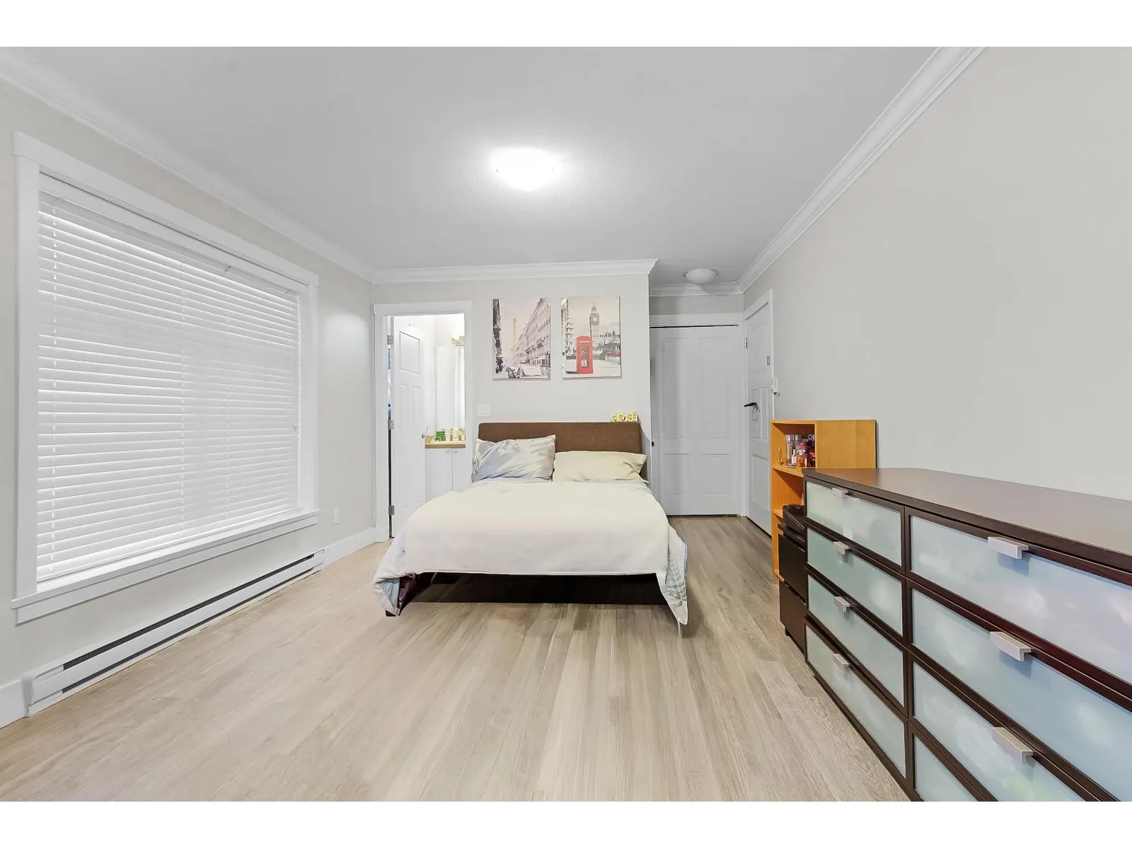 24 12092 70 AVENUE