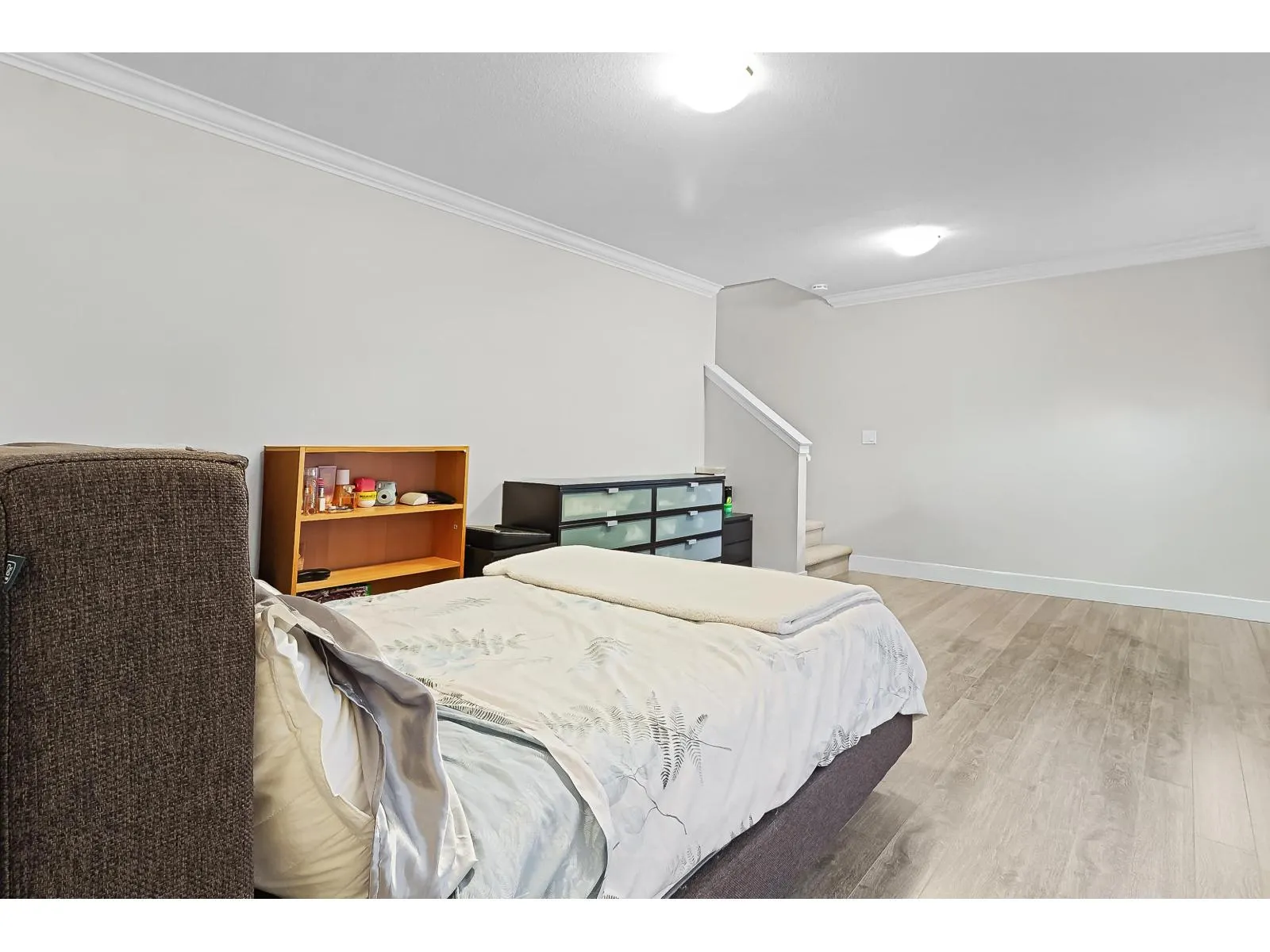 24 12092 70 AVENUE