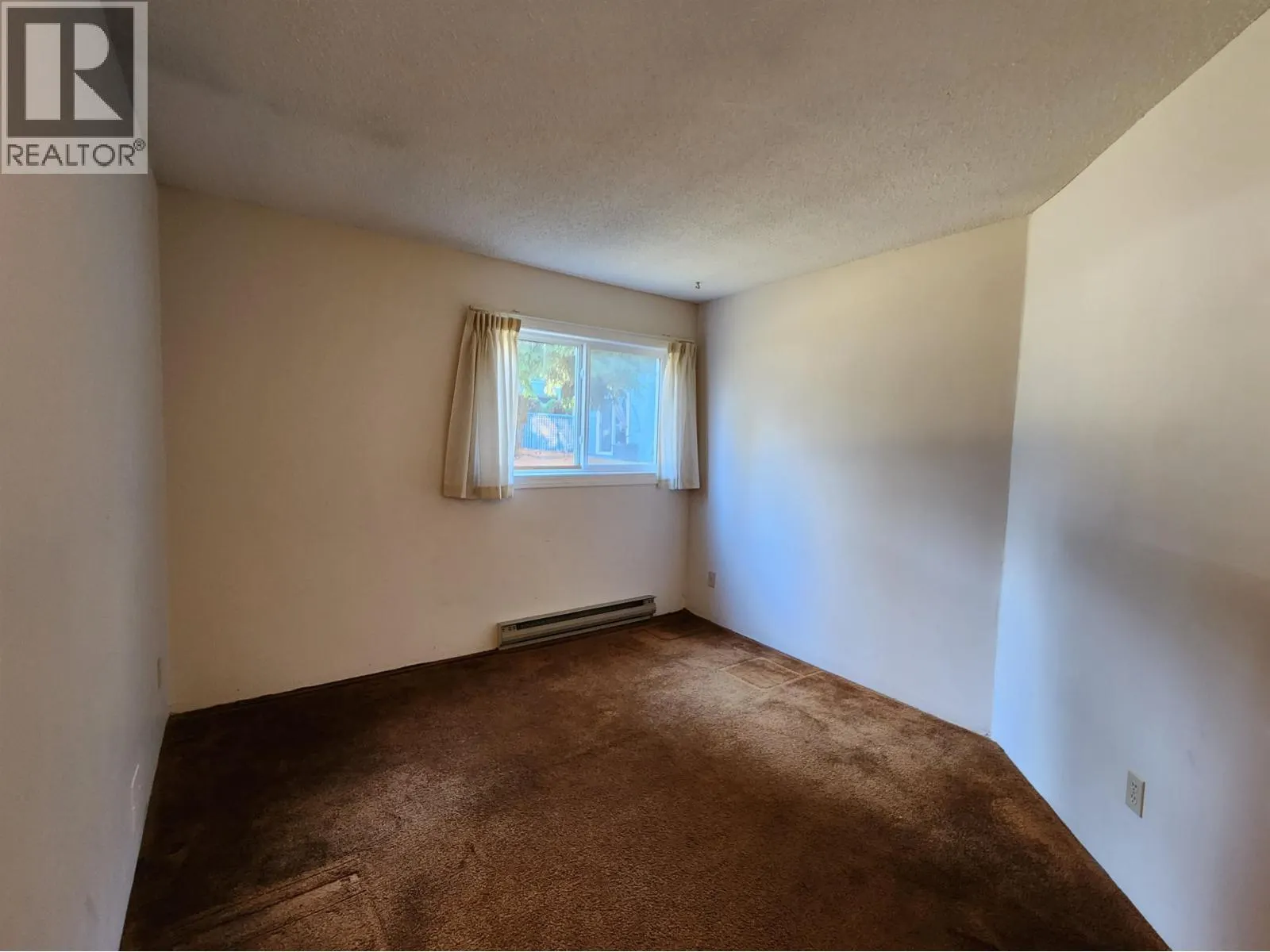 102 3033 S OSPIKA BOULEVARD