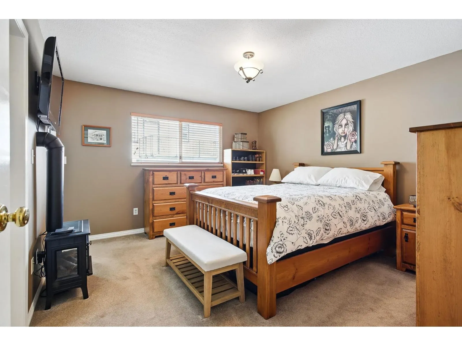 11441 SURREY ROAD