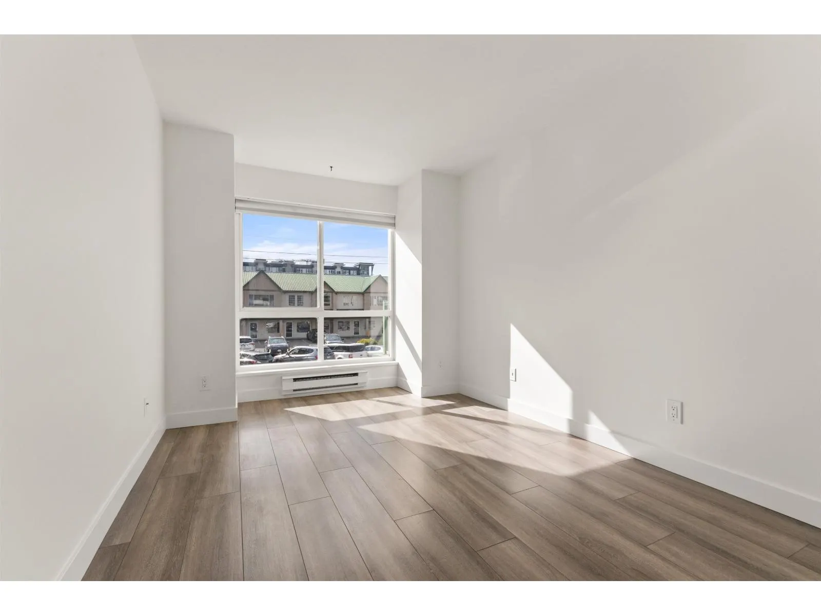 201 7415 SHAW AVENUE|Sardis East Vedder