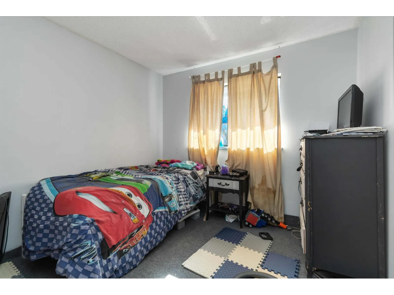 32369 GREBE CRESCENT