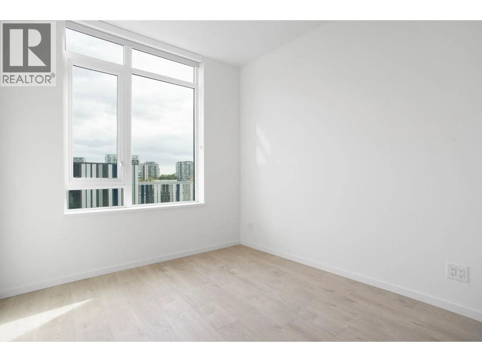 553 6500 MINORU BOULEVARD