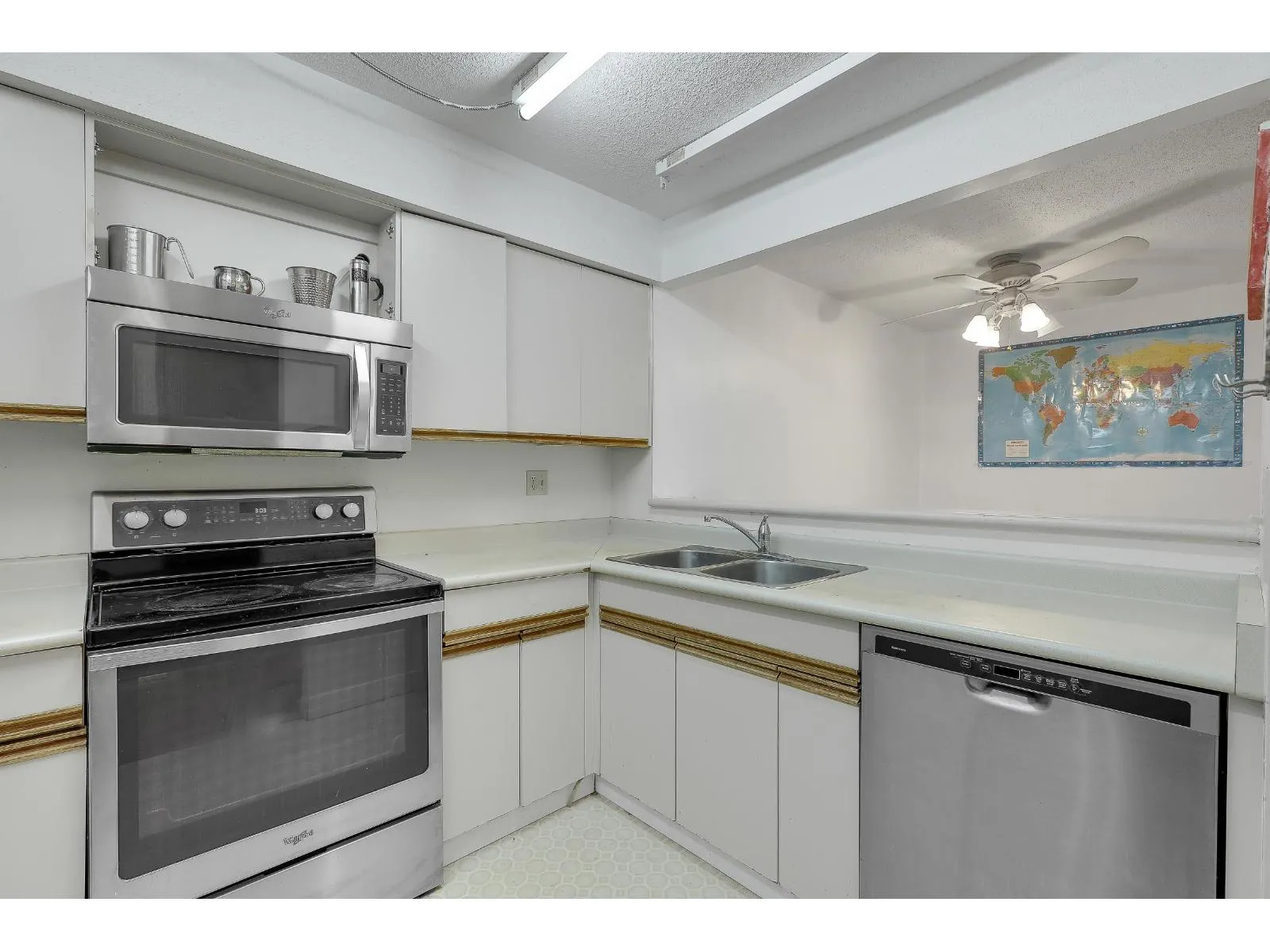 208 7175 134 STREET