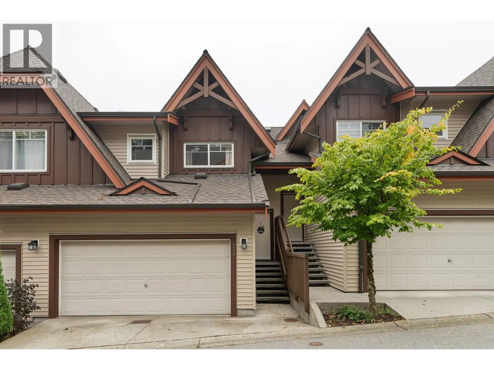 139 2000 PANORAMA DRIVE
