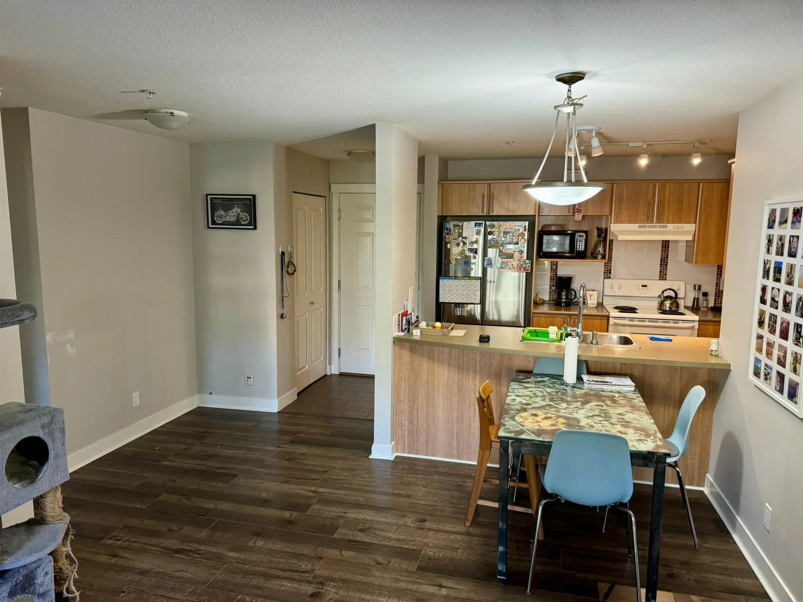 206 19388 65 AVENUE