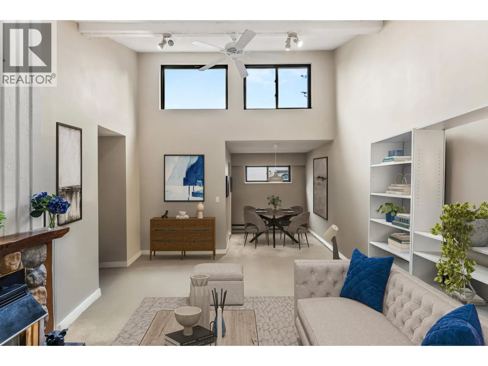 218 11791 KING ROAD