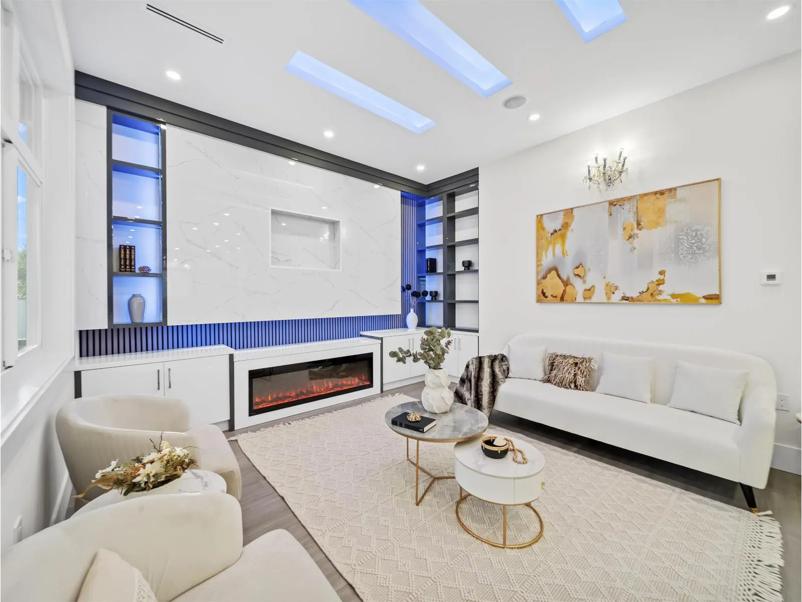 9885 HUCKLEBERRY DRIVE