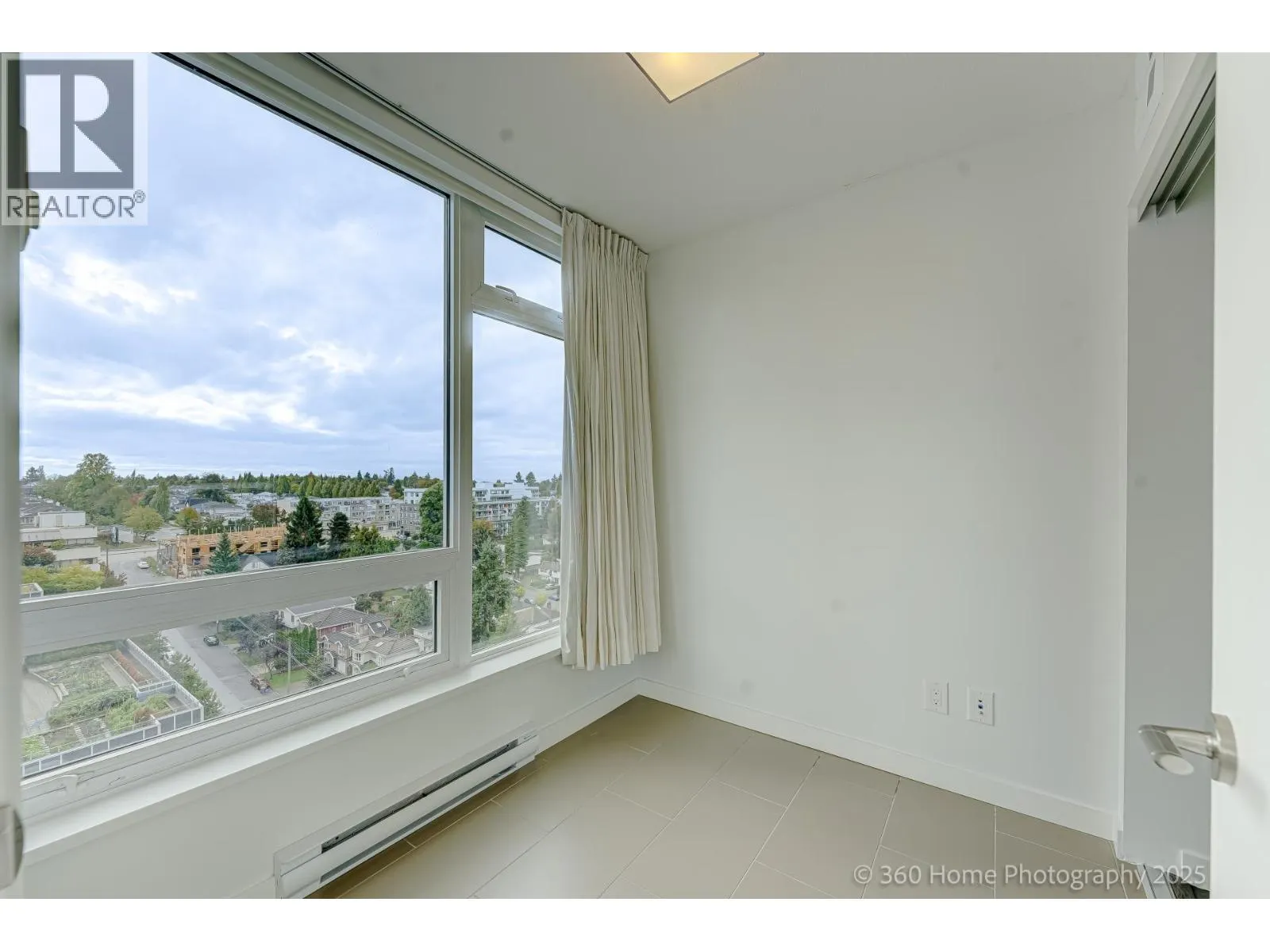 1803 5470 ORMIDALE STREET